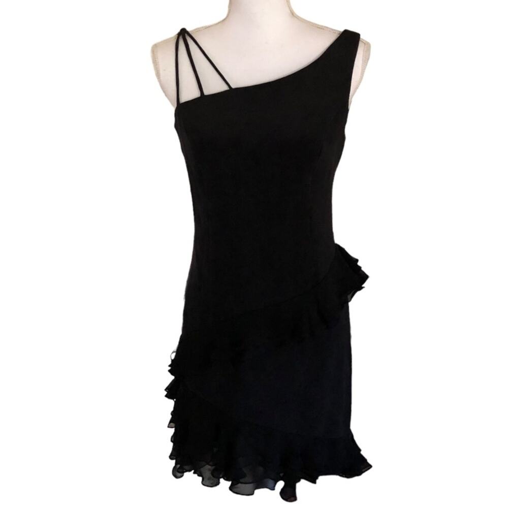 Scaravelli Size 4 Little Black Dress 100% Silk Mini NYE Holiday Ruffle Cocktail